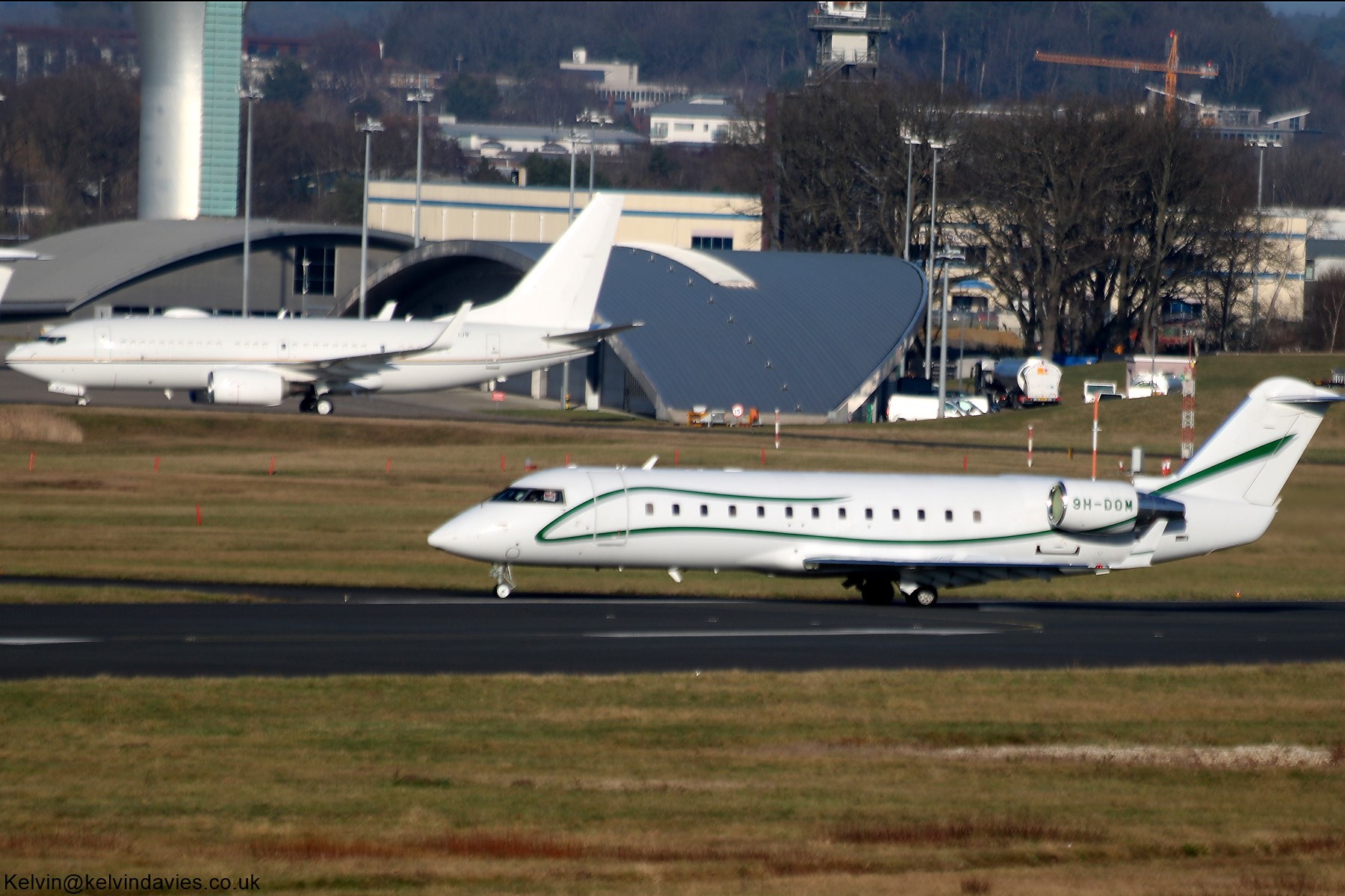 Air X Charter Challenger 850 9H-DOM