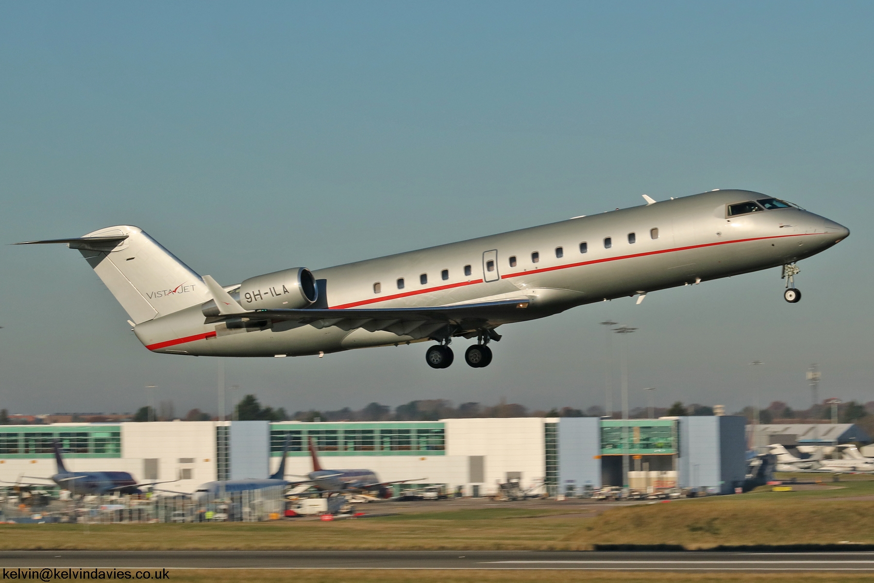 Vista Jet Malta Challenger 850 9H-ILA