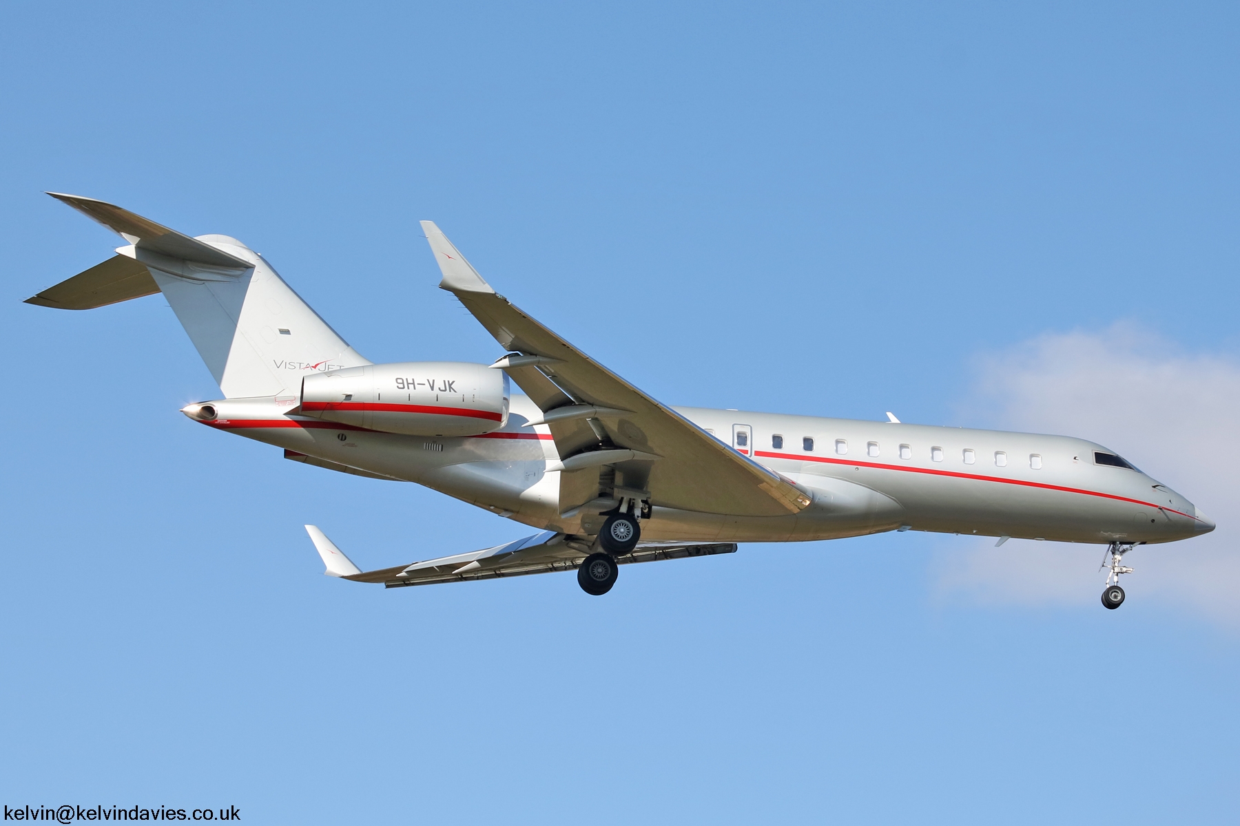 VistaJet Global 6000 9H-VJK