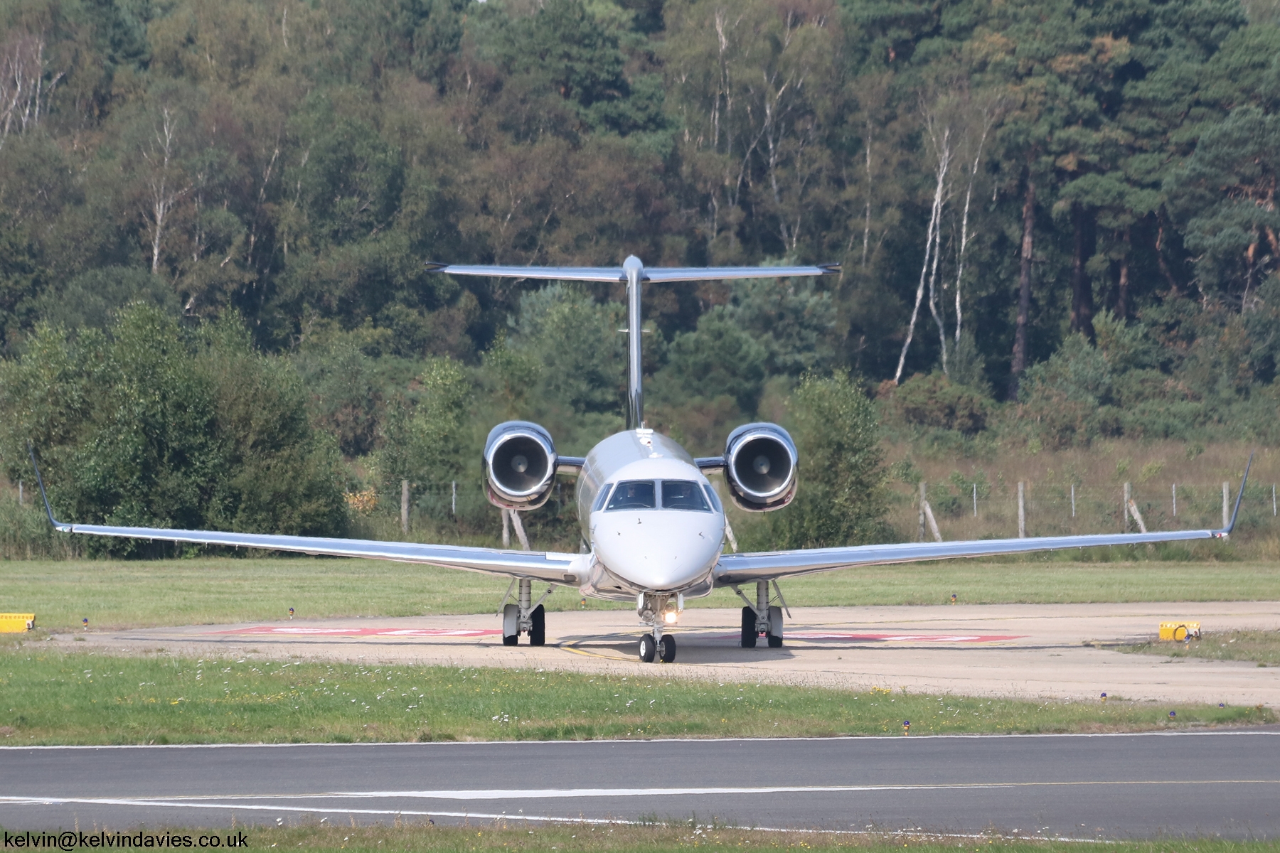 Air Hamburg Legacy 650 D-ARMY