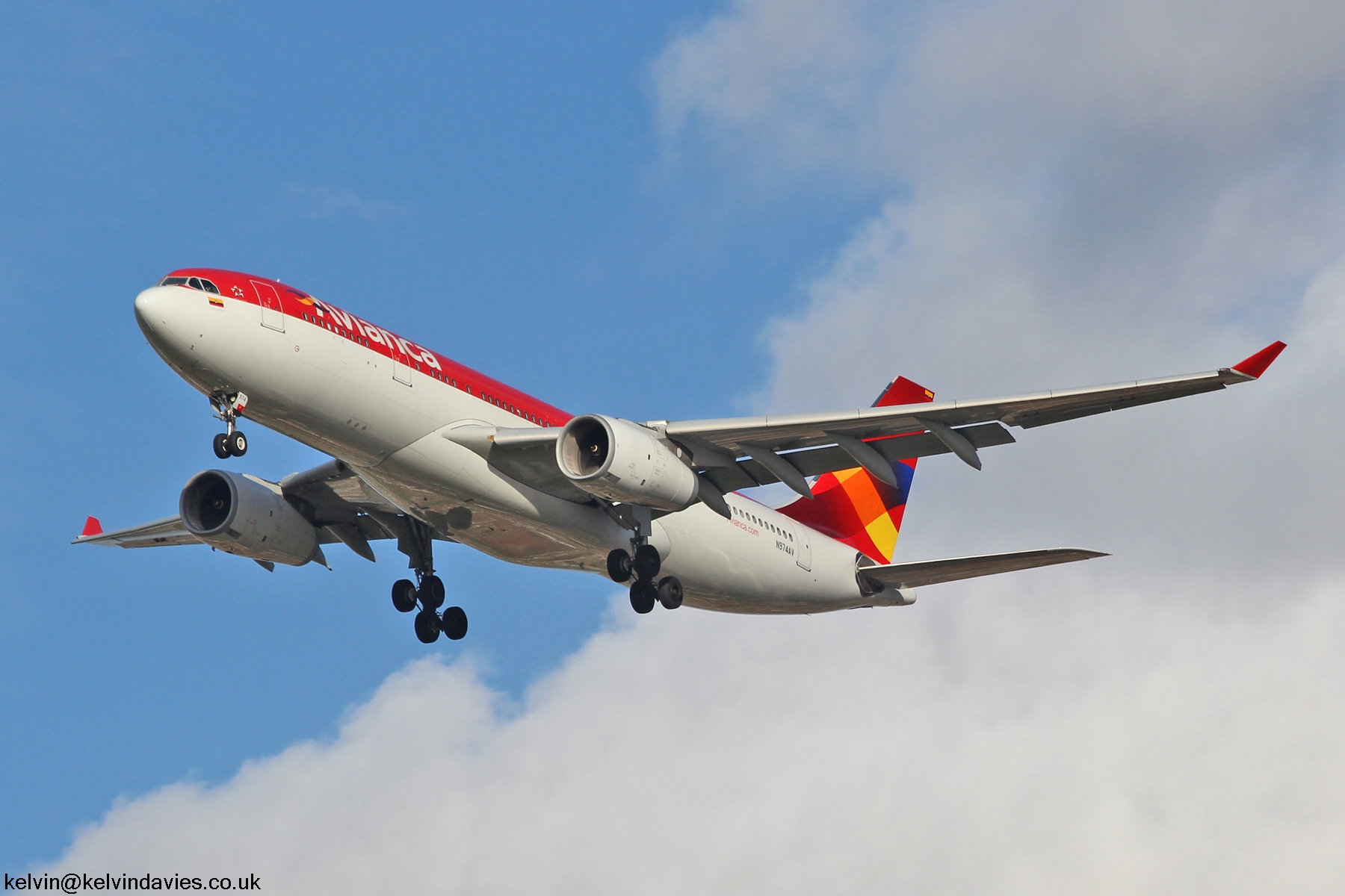 Avianca A330 N974AV