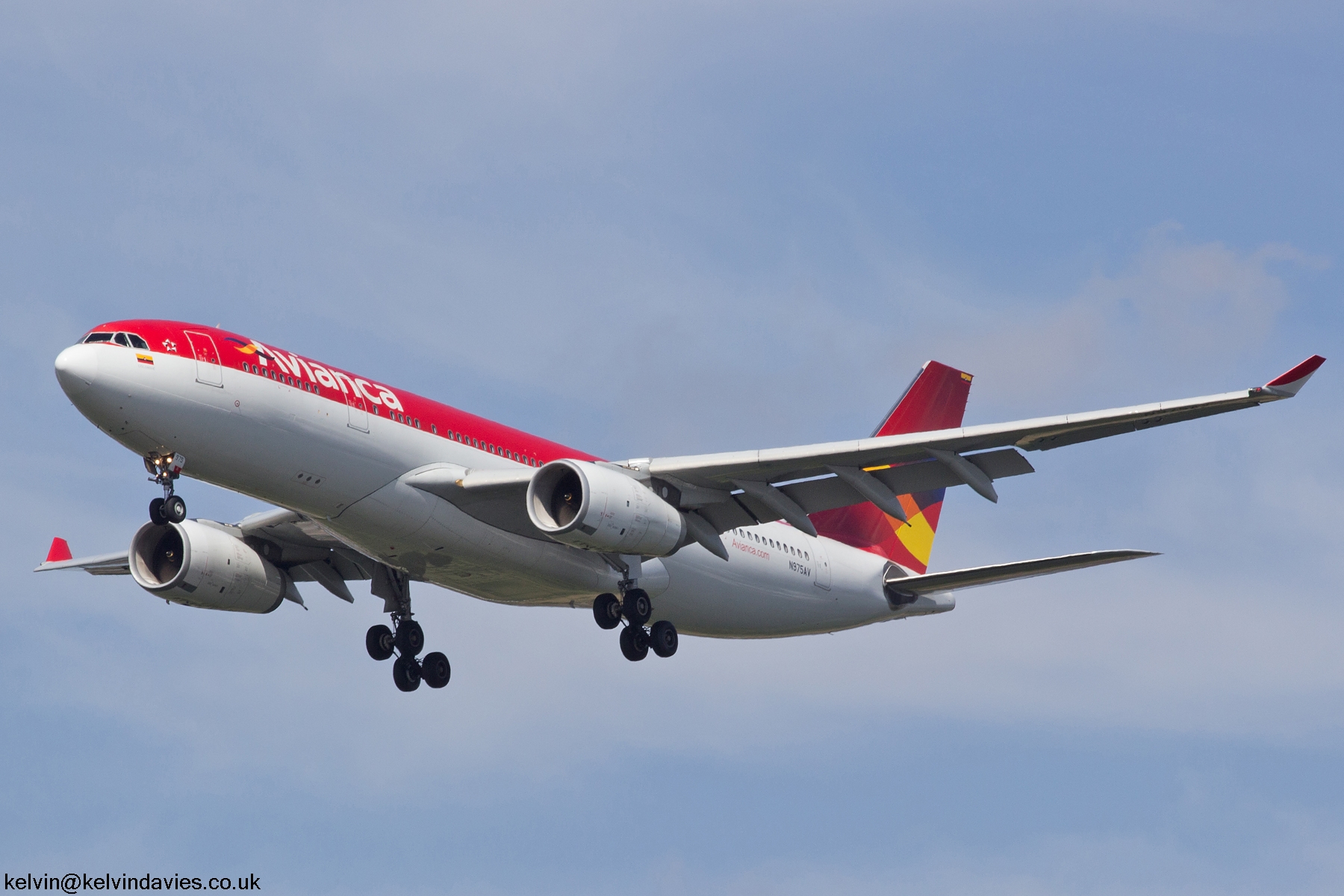 Avianca A330 N975AV