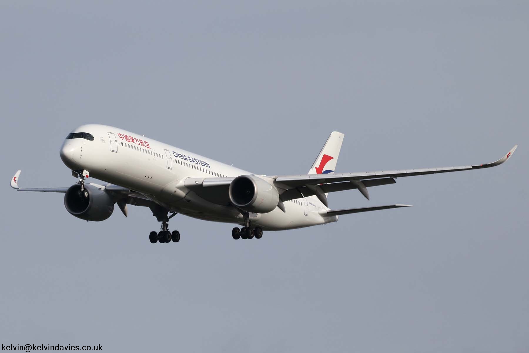 China Eastern Airlines A350 B-321J