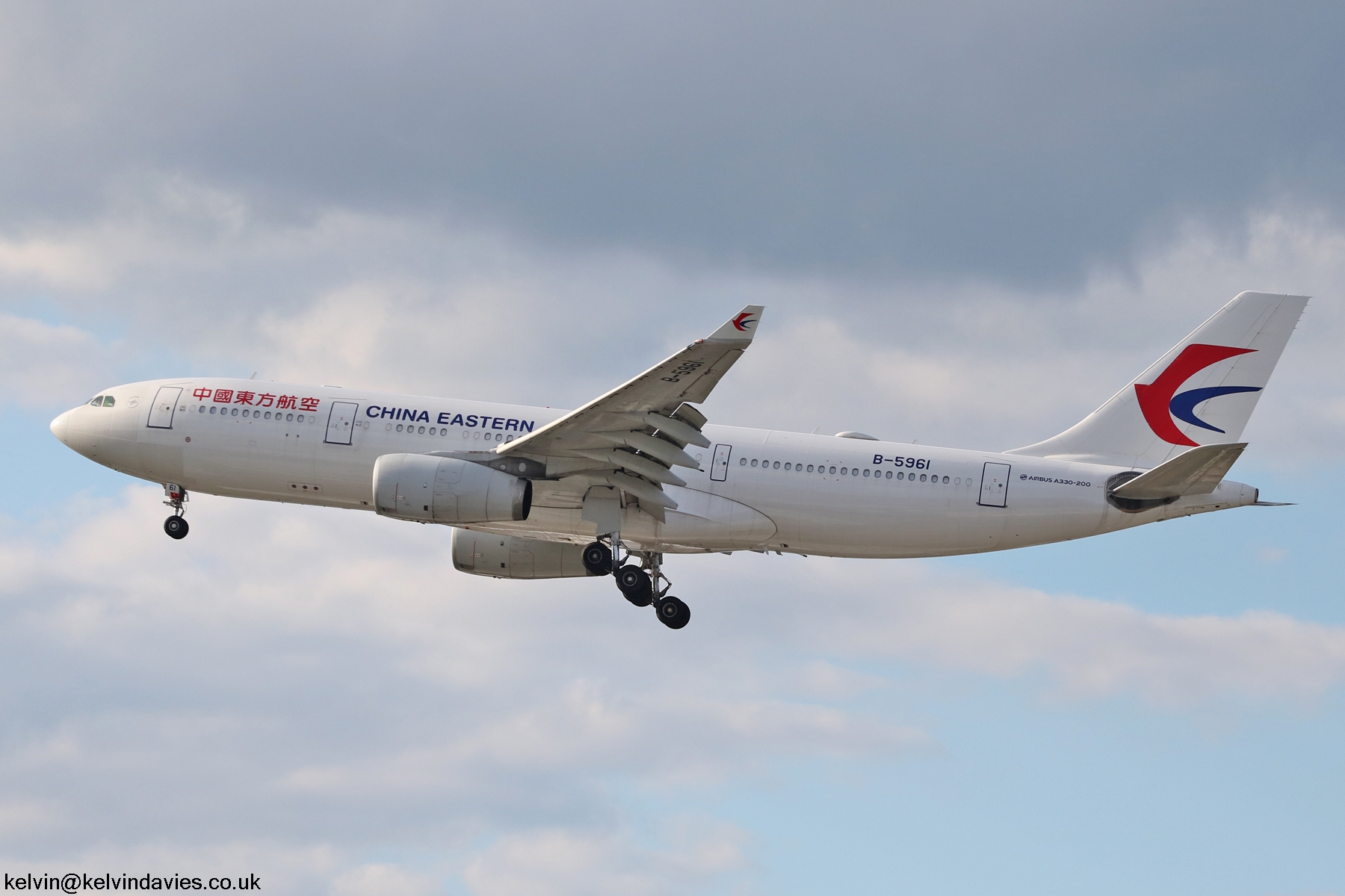 China Eastern A330 B-5961