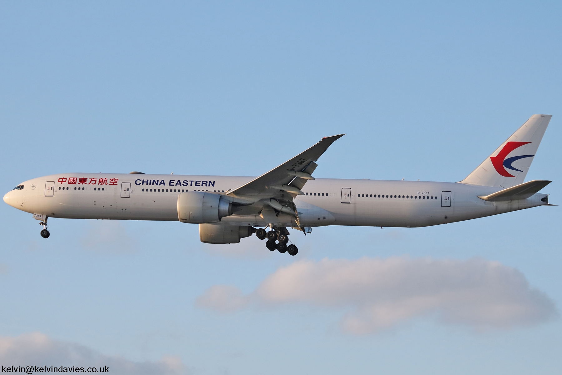 China Eastern Airlines 777 B-7367