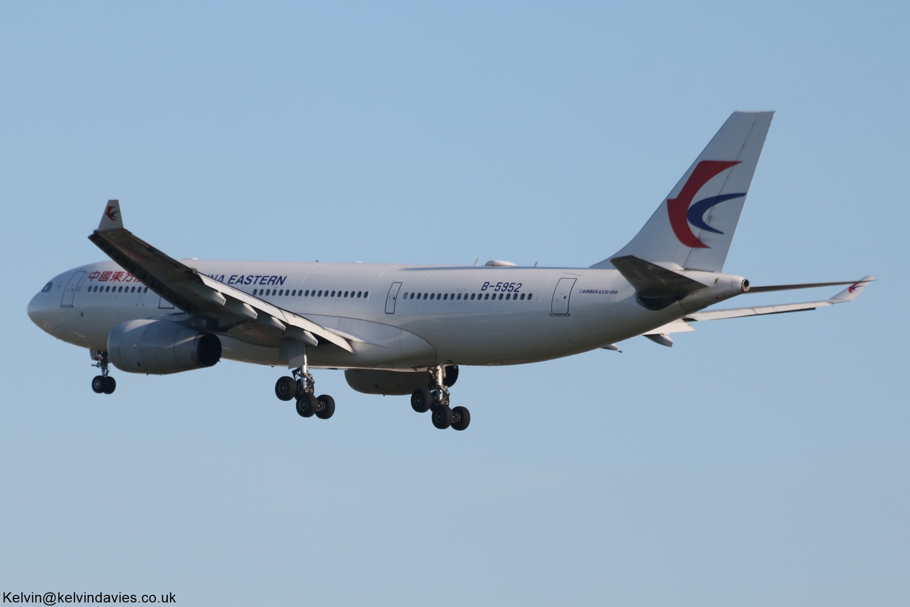 China Eastern Airlines A330 B-5952
