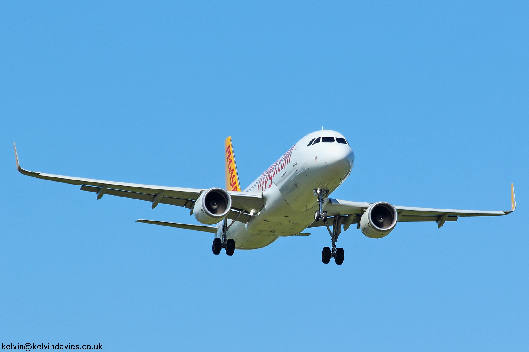 Pegasus Airlines A320 TC-DCE