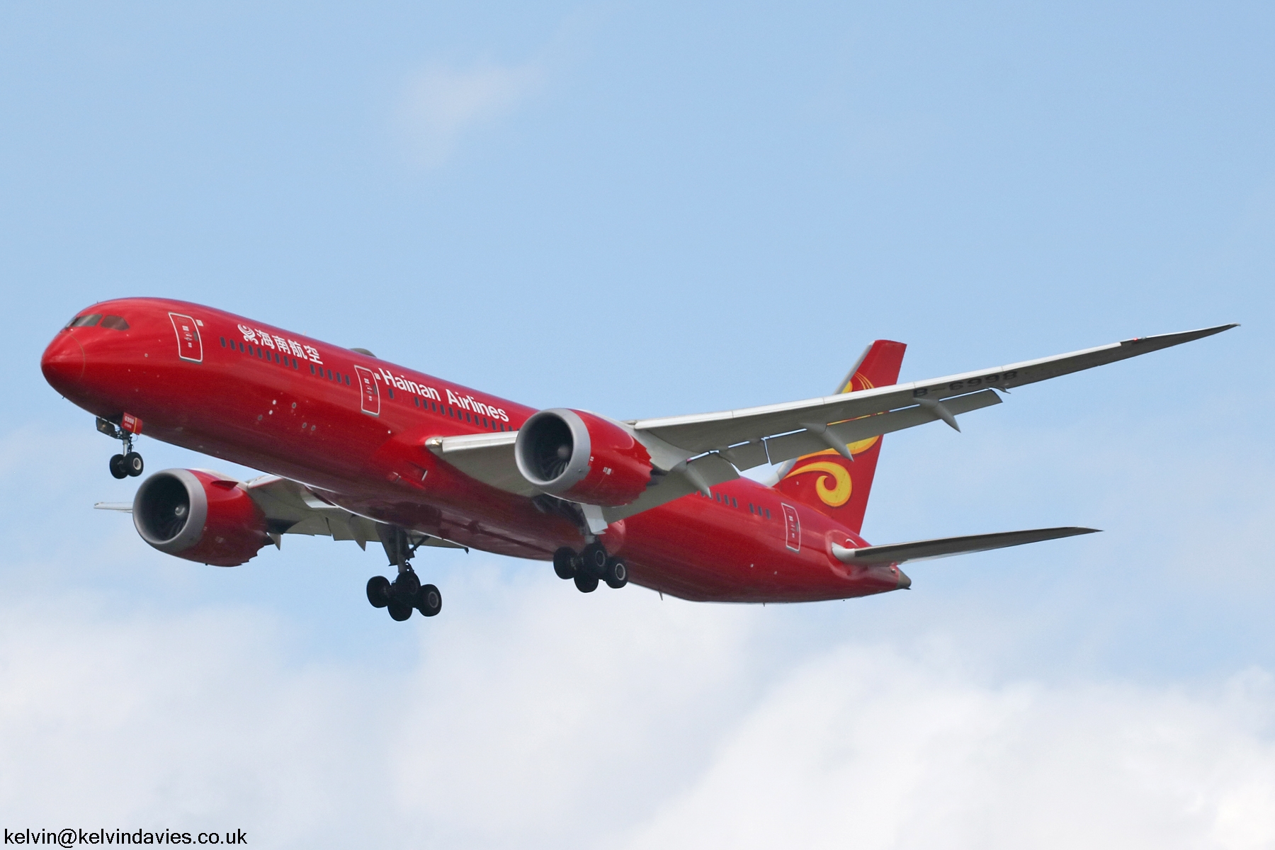 Hainan Airlines 787 B-6998