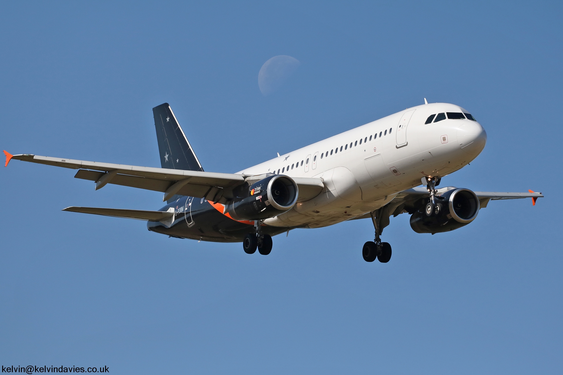 Titan Airways A321 G-POWM