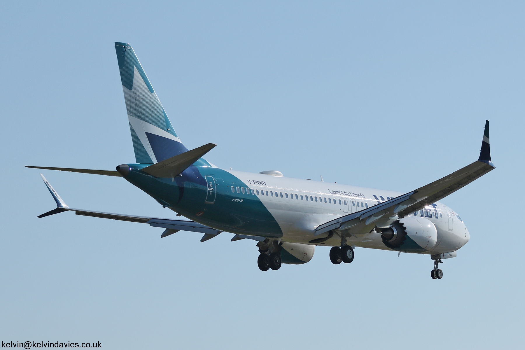 Westjet 737 MAX C-FNWD