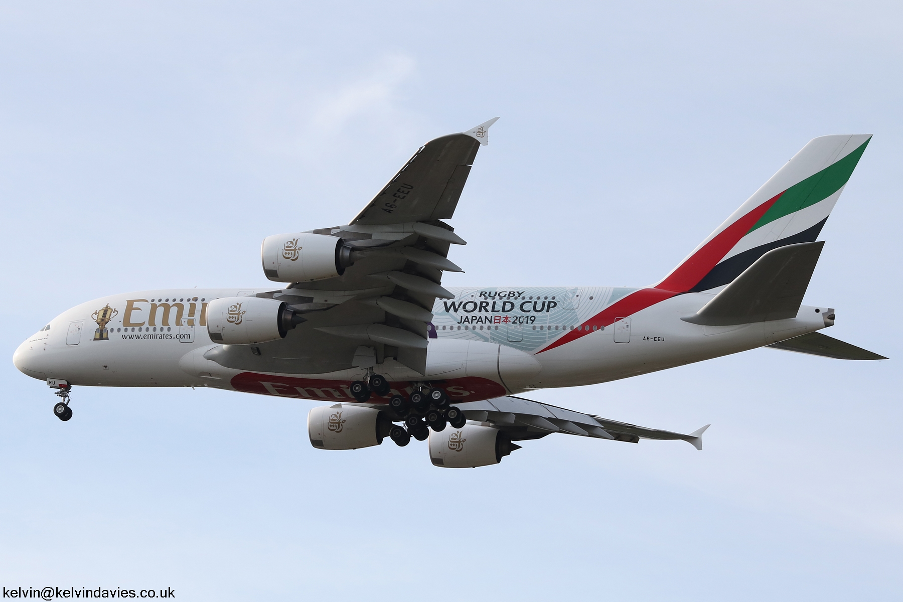 Emirates A380 A6-EEU