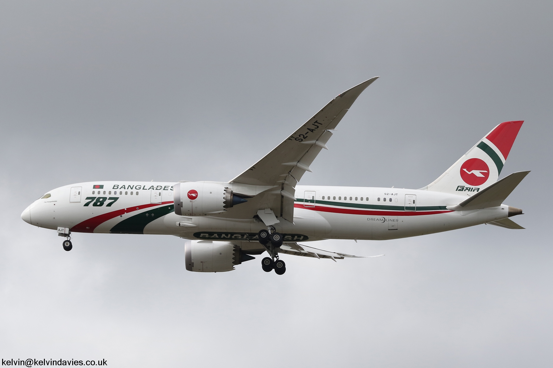 Biman Bangladesh Airlines 787 S2-AJT