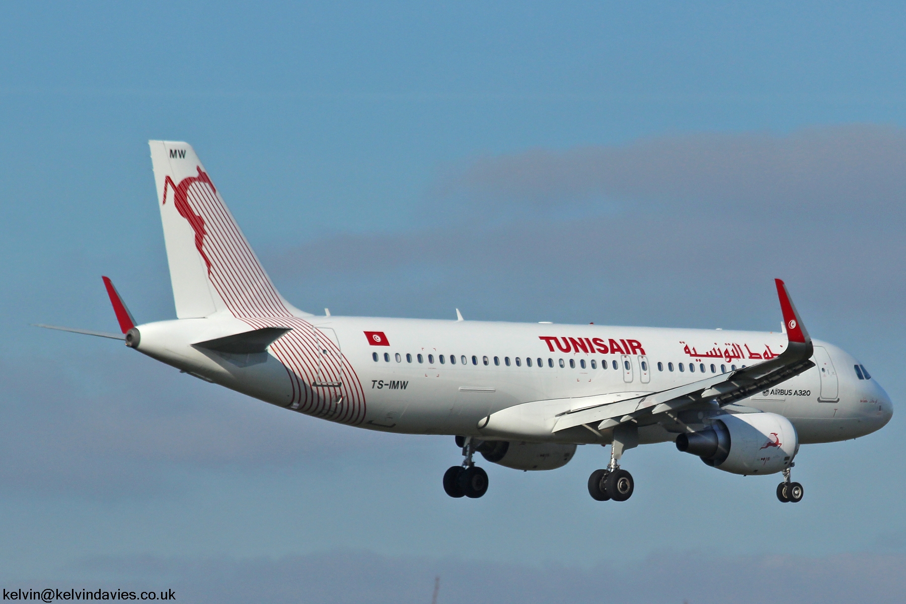 Tunisair A320 TS-IMW