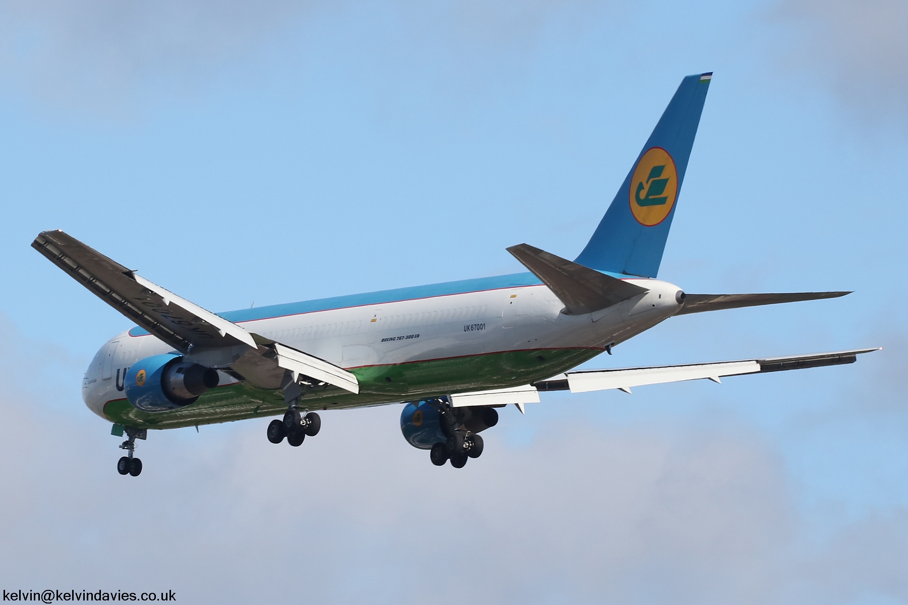 Uzbekistan Airways 767 UK67001