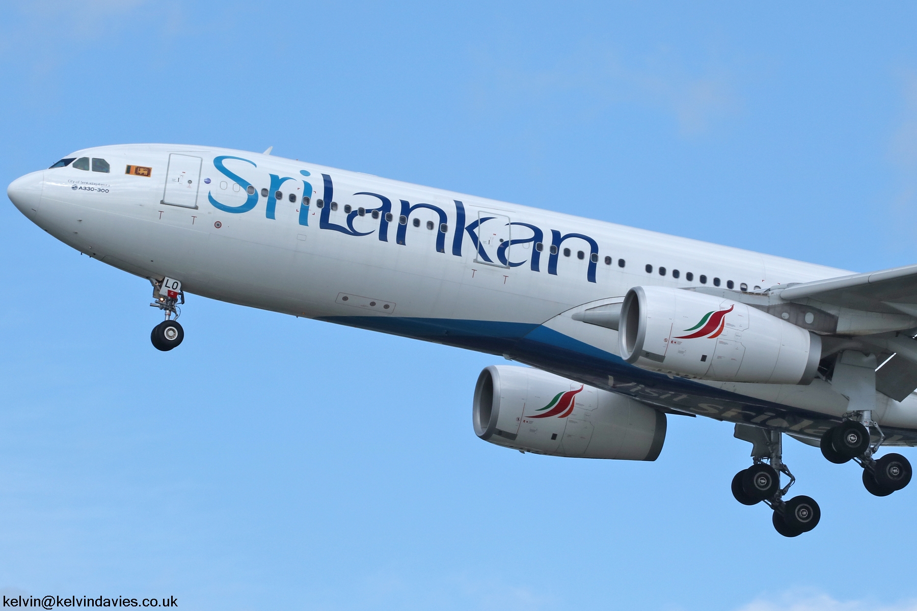 SriLankan Airways A330 4R-ALO