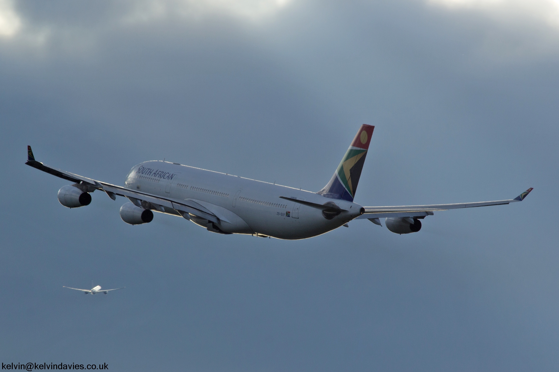 South African Airways A340 ZS-SXF