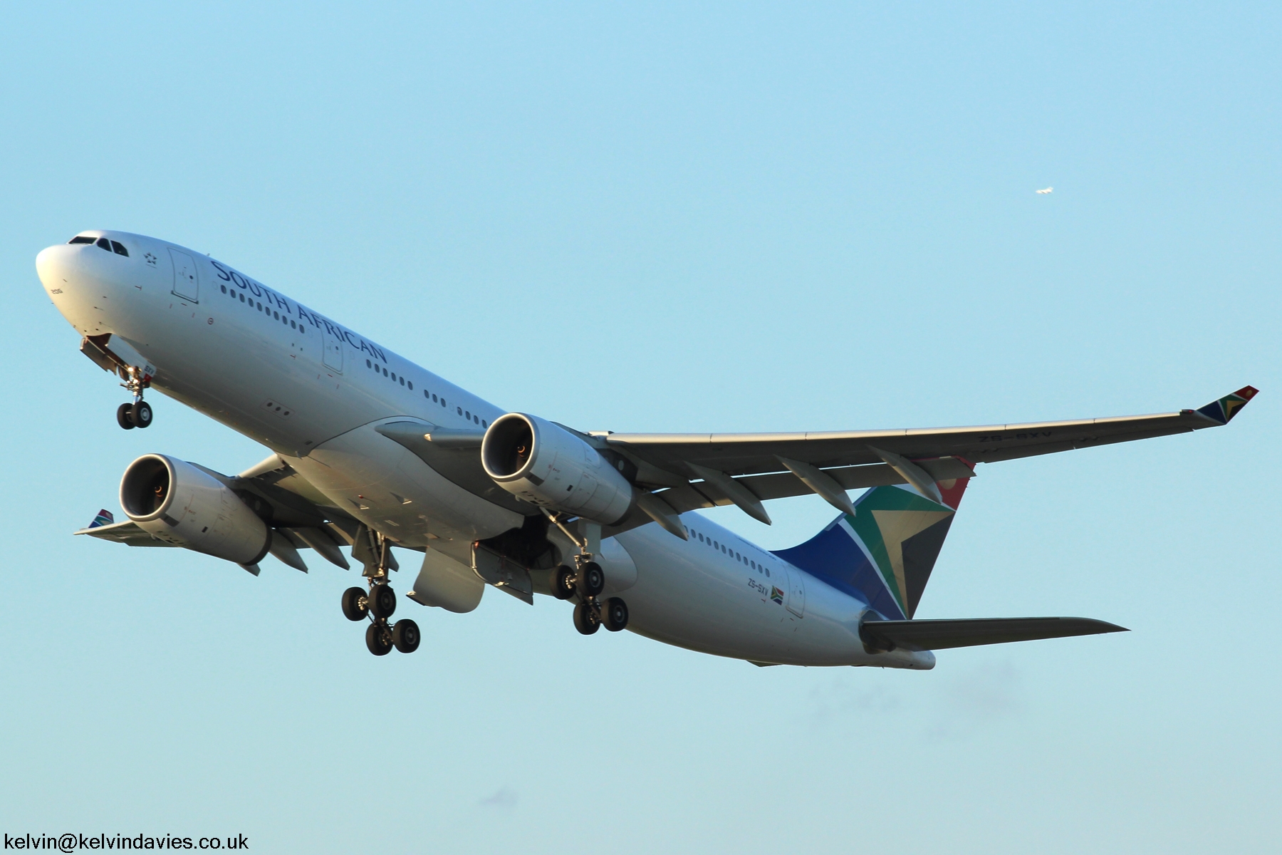 South African Airways A330-243 ZS-SXV