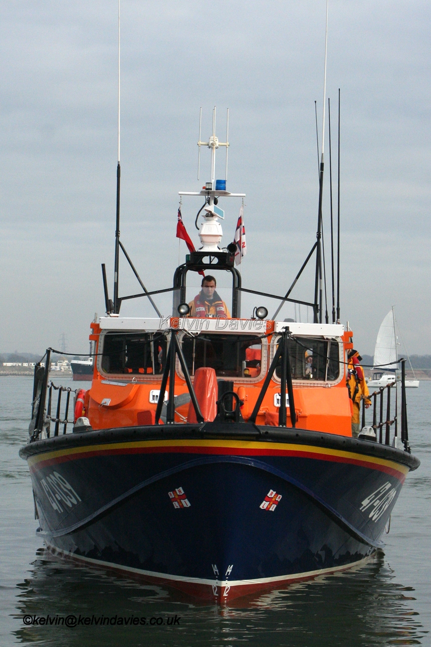 New Calshot Lifeboat