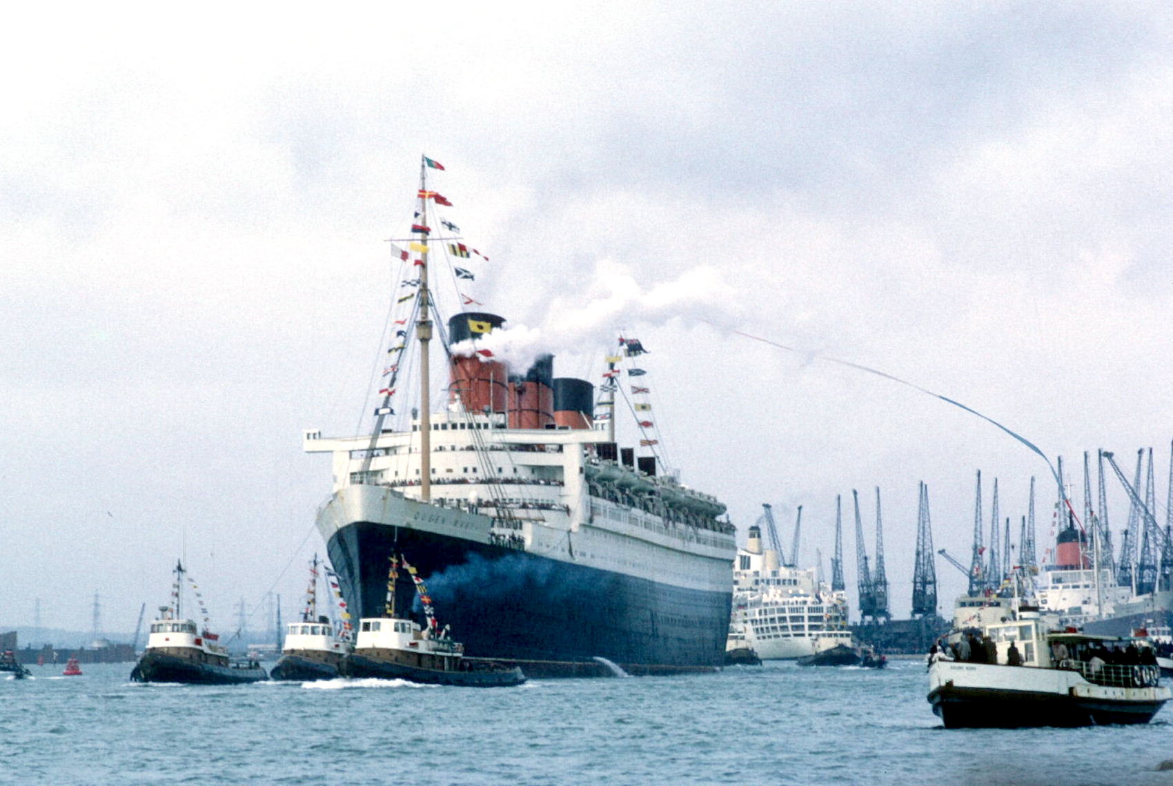 QUEEN MARY