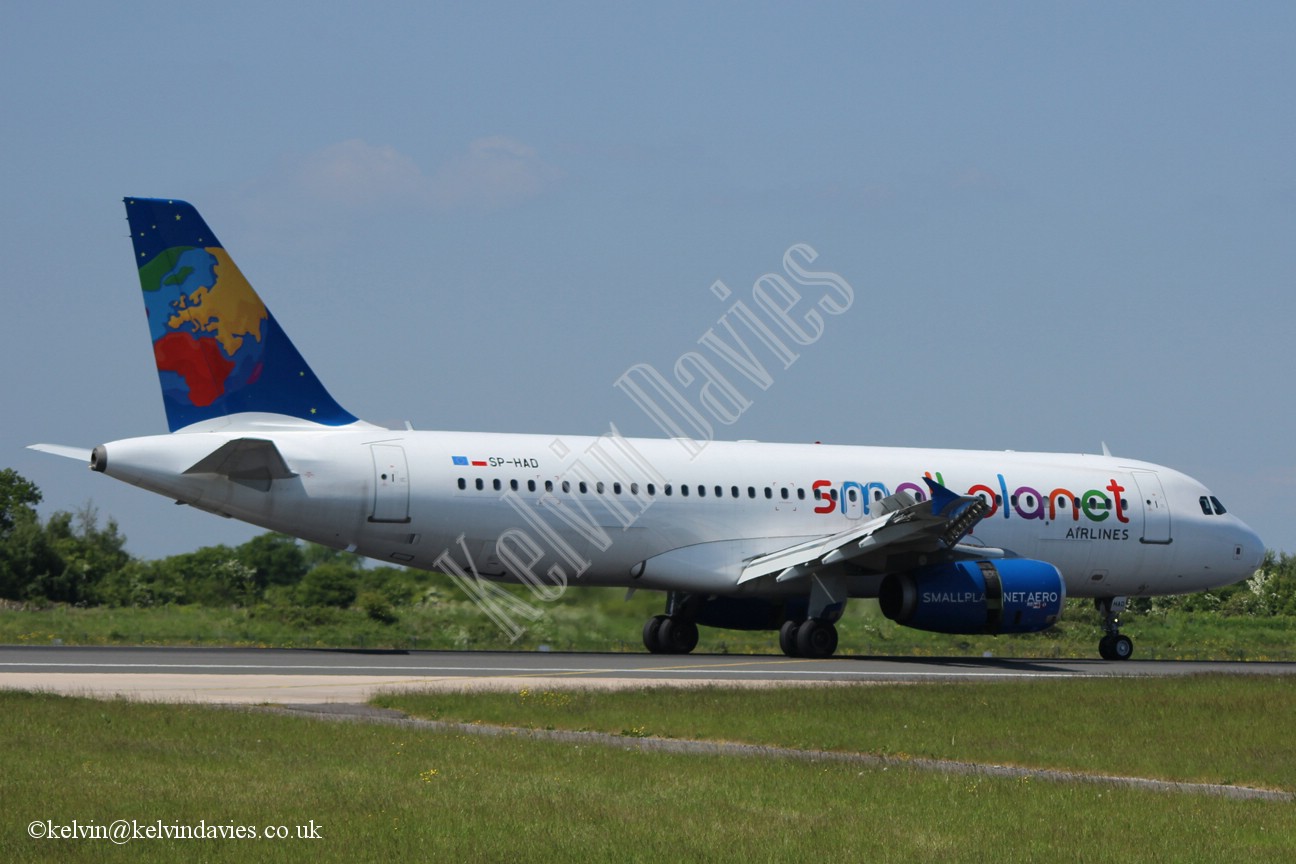 Small Planet Airlines A320 SP-HAD