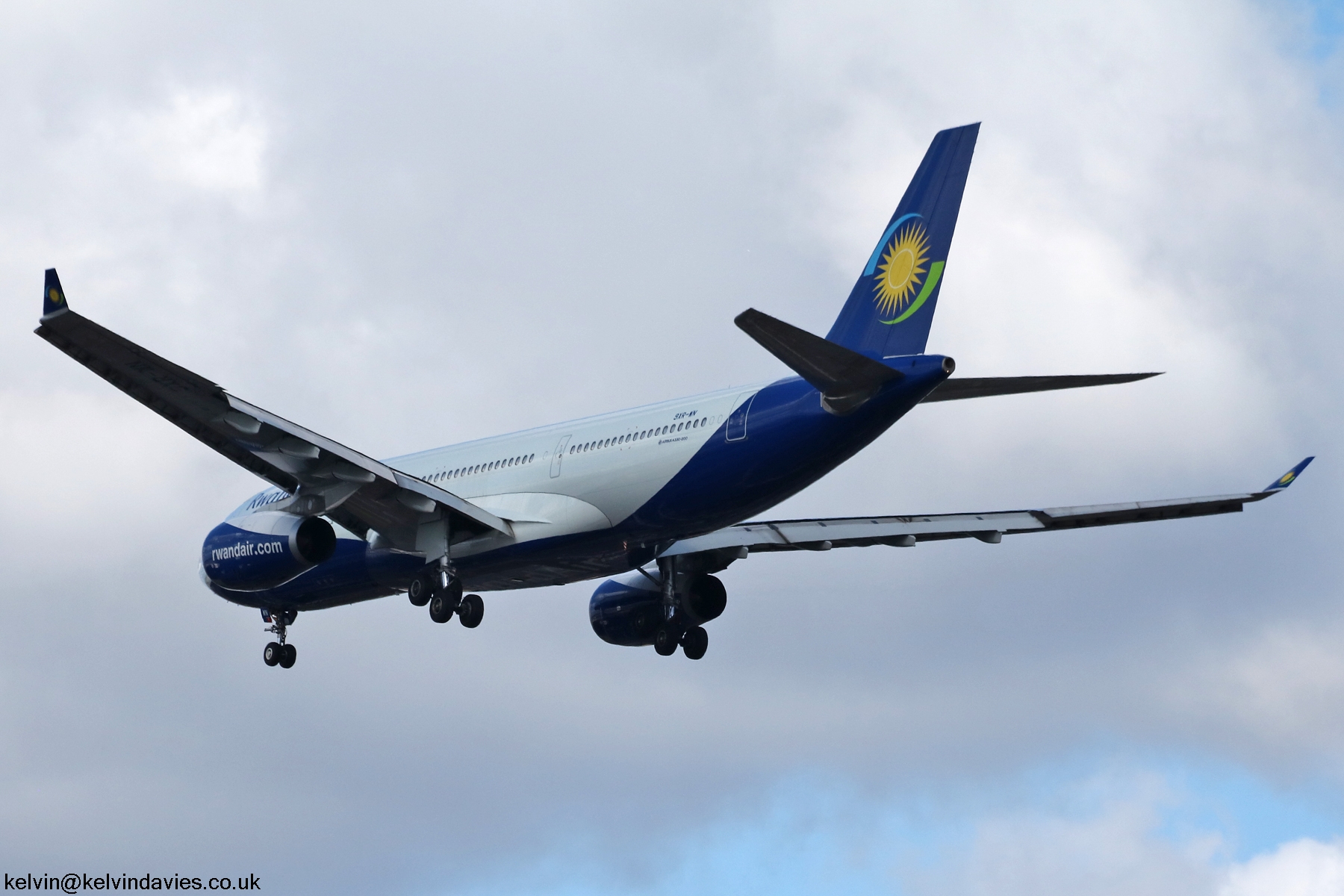 Rwandair A330 9XR-WN