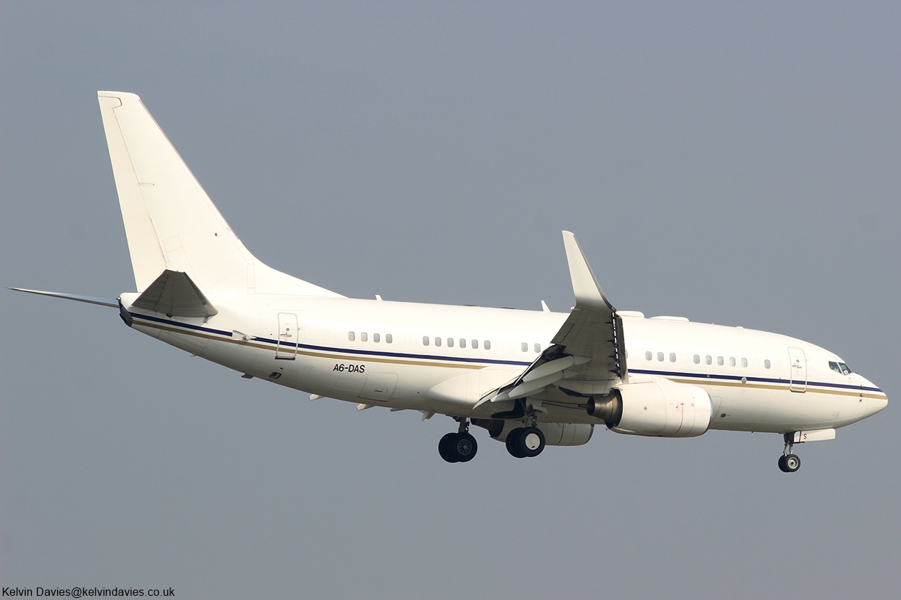 Abu Dhabi Royal Jet 737 A6-DAS