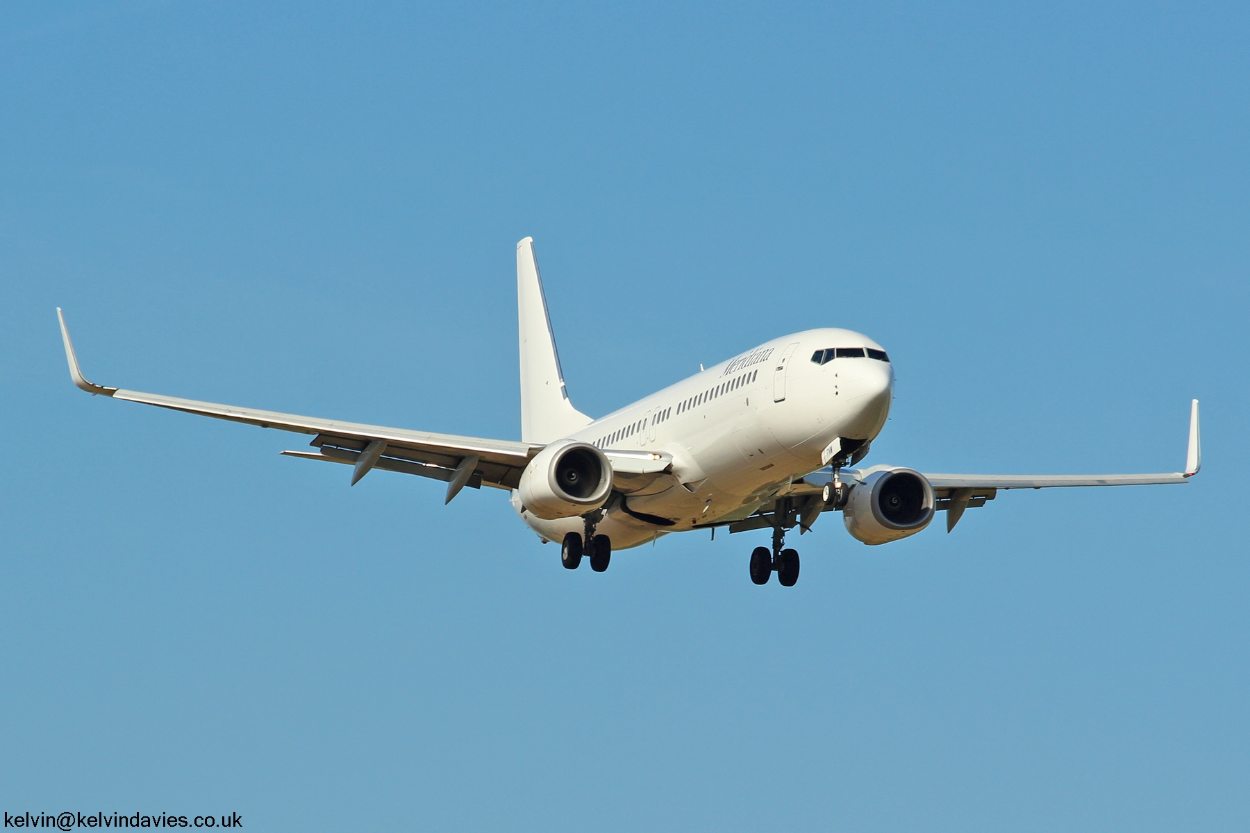 Meridiana 737 EI-FNW