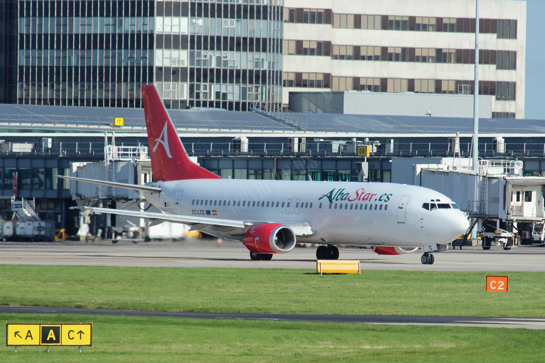 AlbaStar 737 EC-LTG