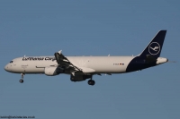 Lufthansa Cargo Airlines A321 D-AEUA