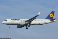 Lufthansa A320 D-AIUJ