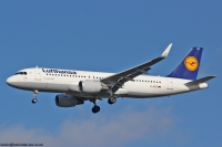 Lufthansa A320 D-AIZZ