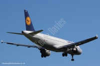 Lufthansa A320 D-AIPP