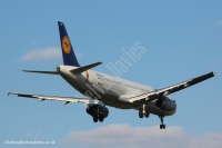 Lufthansa A321 D-AIRY