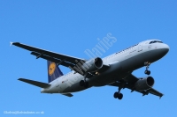 Lufthansa A320 D-AIZD