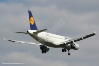 Lufthansa A320 D-AIZF