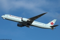 Air Canada 787 C-FRSO