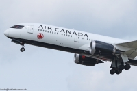 Air Canada 787 C-FRSR