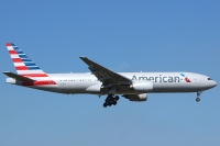 American Airlines B777 N782AN