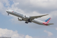 American Airlines B777 N727AN