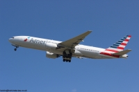 American Airlines 777 N775AN