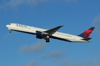 Delta Airlines 767 N830MH