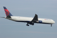 Delta Airlines 767 N831MH