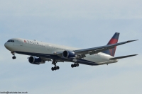 Delta Air Lines 767 N827MH