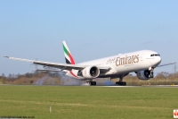 Emirates 777-300 A6-EBS