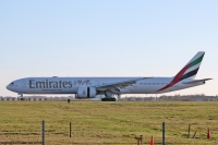 Emirates 777 A6-EQL