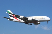 Emirates A380 A6-EDK
