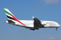 Emirates A380 A6-EDK