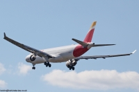 Iberia A330 EC-LZJ