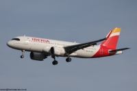 Iberia A320 EC-NJU