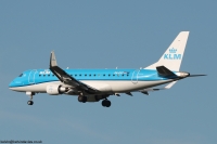 KLM Emb-175 PH-EXT